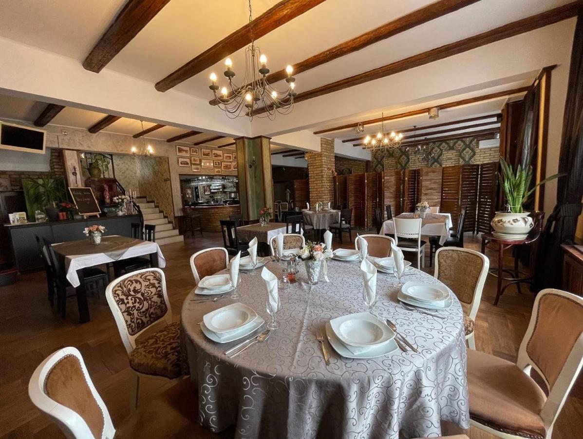 Tepic Garni Hotel Temerin Exterior foto